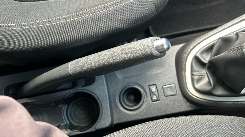 Renault Captur 0.9 TCE 90 Play 5dr Petrol Hatchback